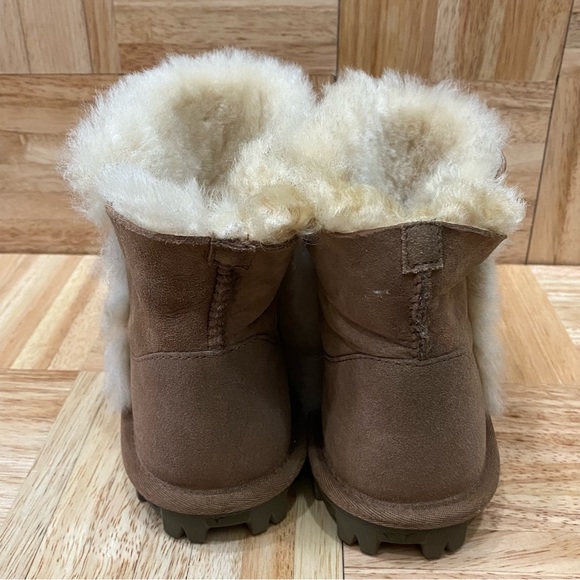 KIRKLAND Signature Genuine Sheepskin Shearling Short Boots Size 8 - Picture 5 of 12
